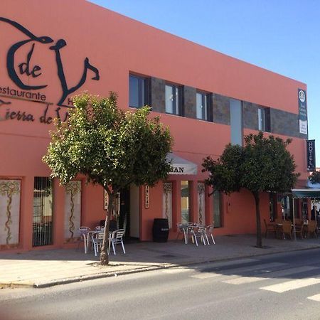 Hotel Leon Tierra De Vinos La Palma Del Condado Eksteriør bilde